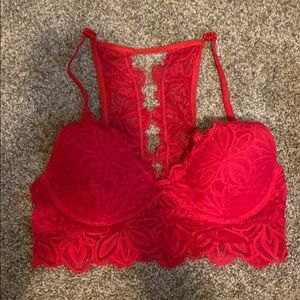 Red Bralett